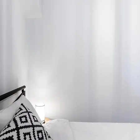 Pagani Blue - Luxury A3 Apartment *